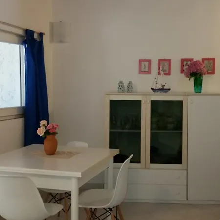 Apartment Bougainvillea